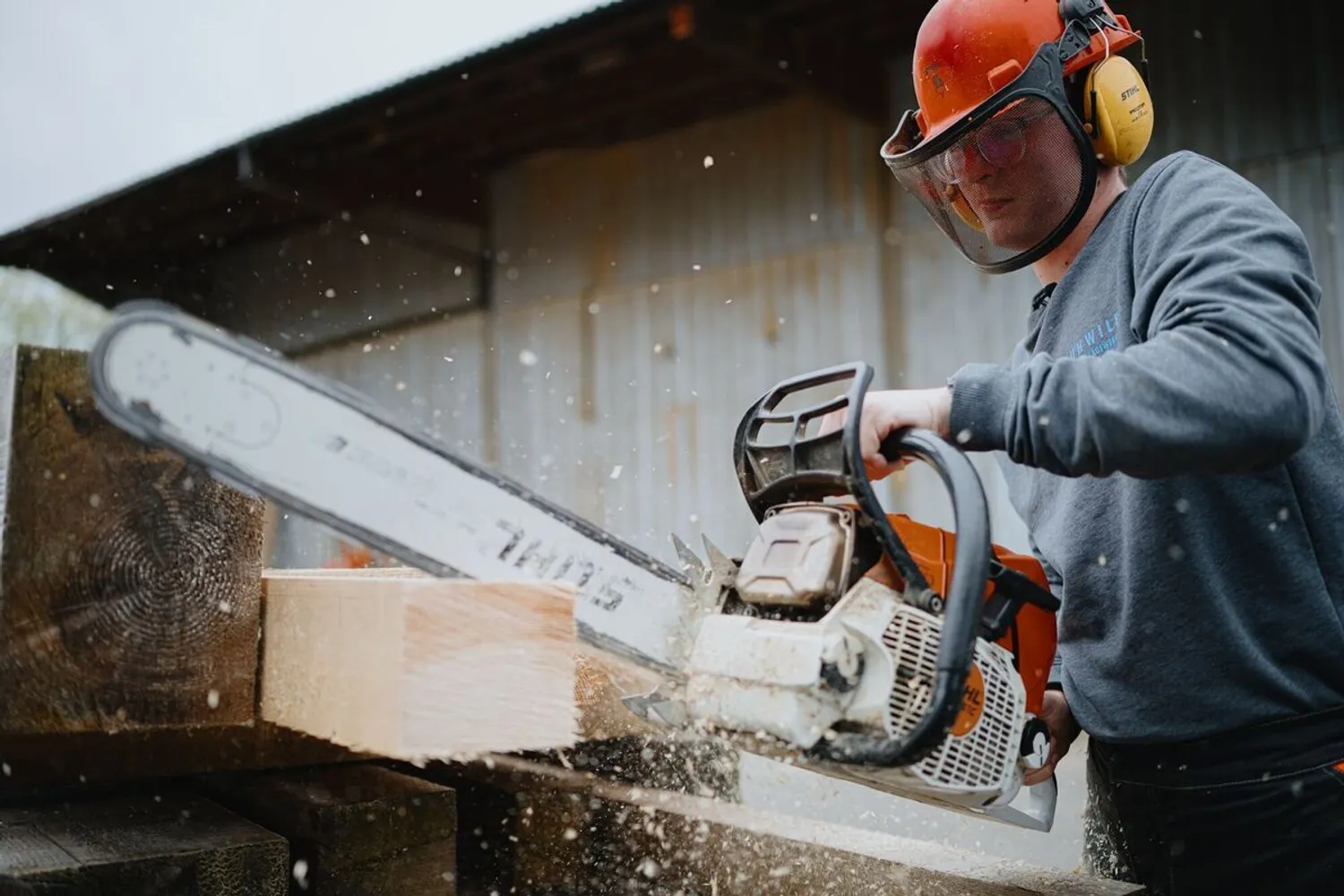 holzbarbeiter/in efz industrie