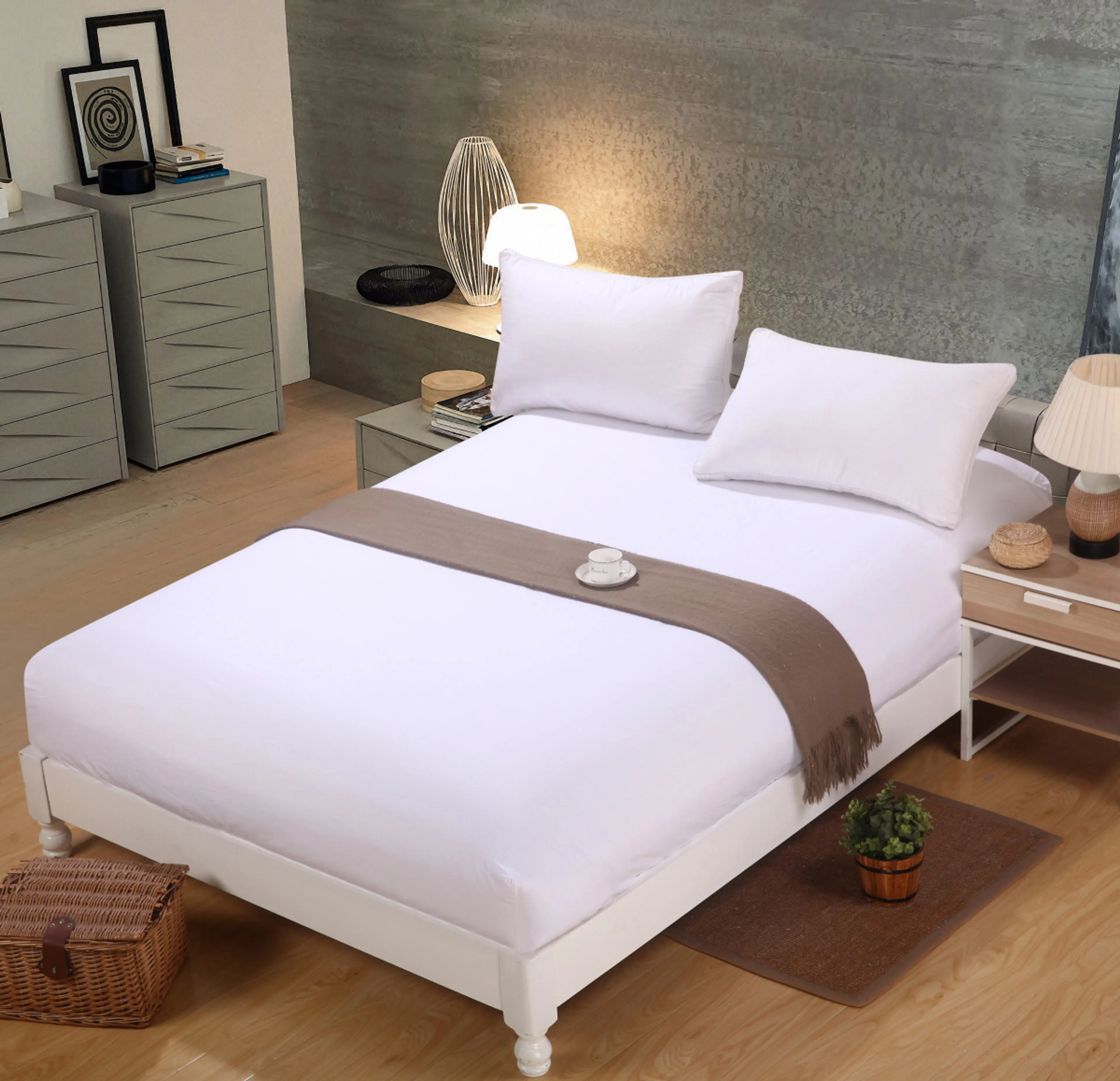 Luxe Home 3-Piece Bed Set Fitted Sheet and Pillowcases - Queen Size 150cm (White)