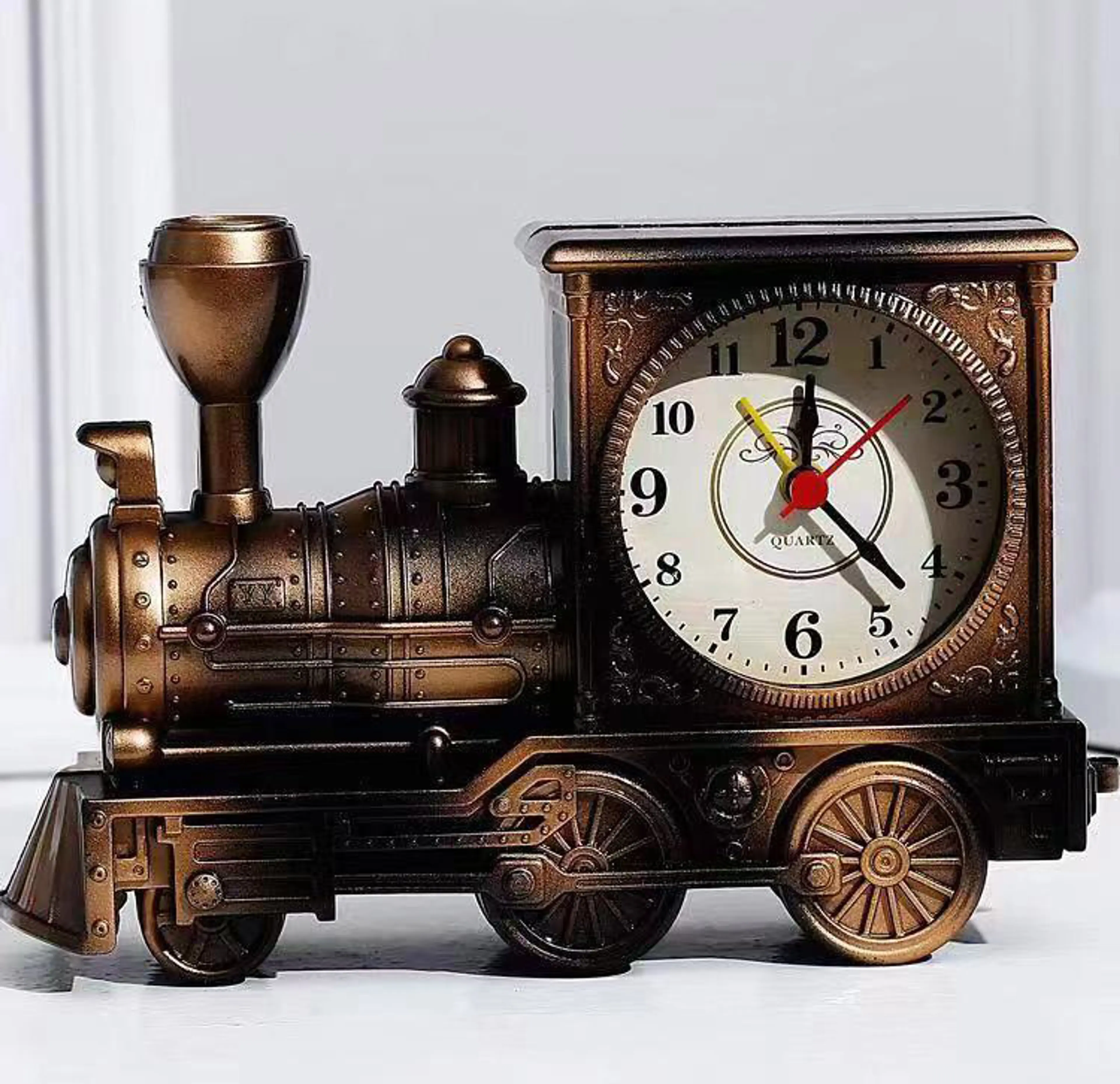 Deluxe Vintage Train Alarm Clock (Copper)