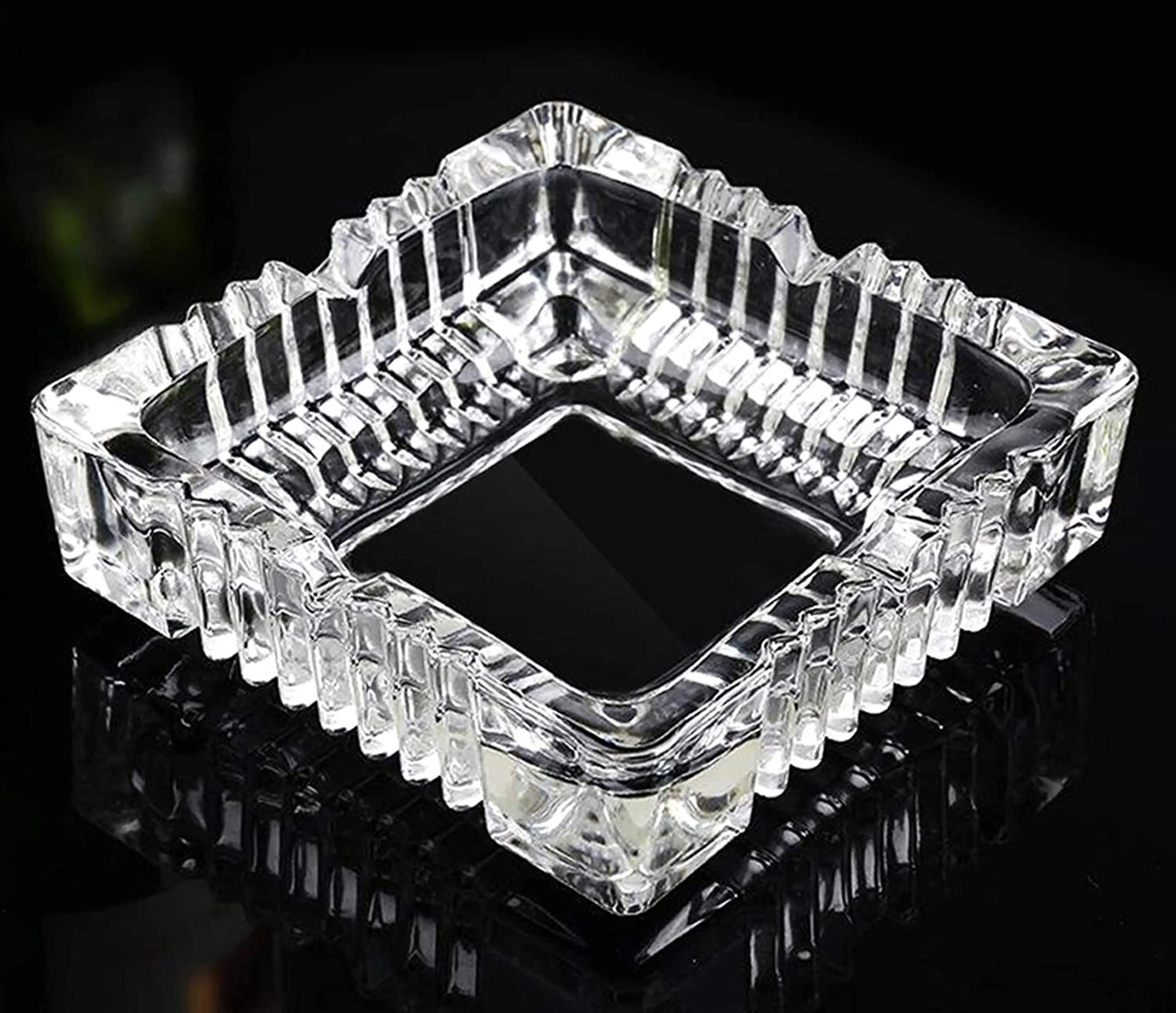 Crystal Glass Ashtray Square Shaped Tabletop Decoration 