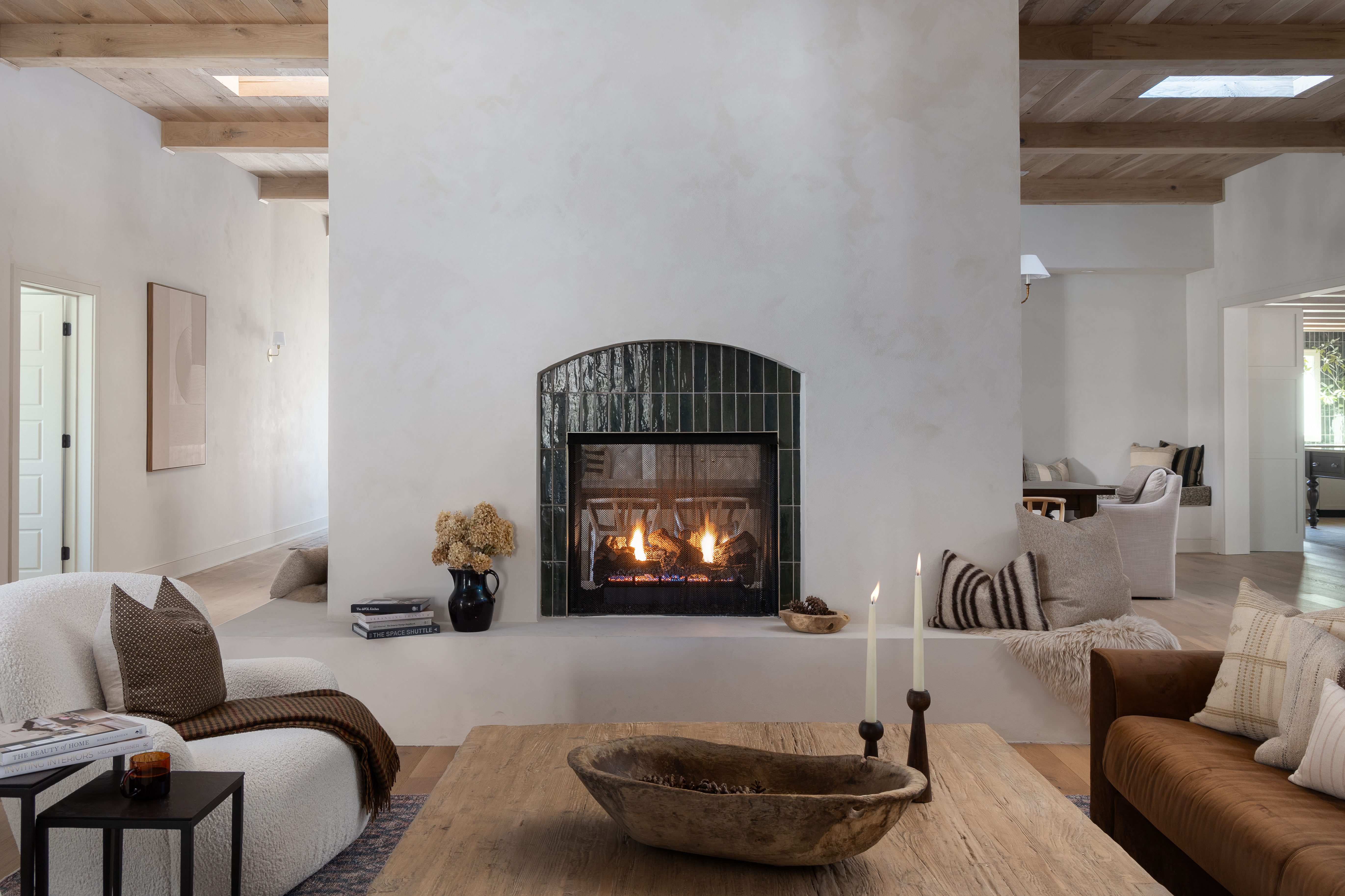 Velvet Wall Paint + Lime Wall Paint 500